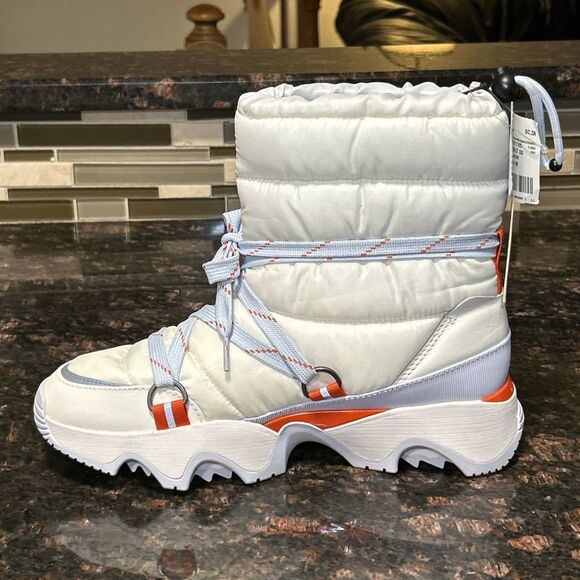 SOREL Free People Movement Kinetic Impact NXT White Waterproof Boots 10 DISPLAY - Picture 10 of 16